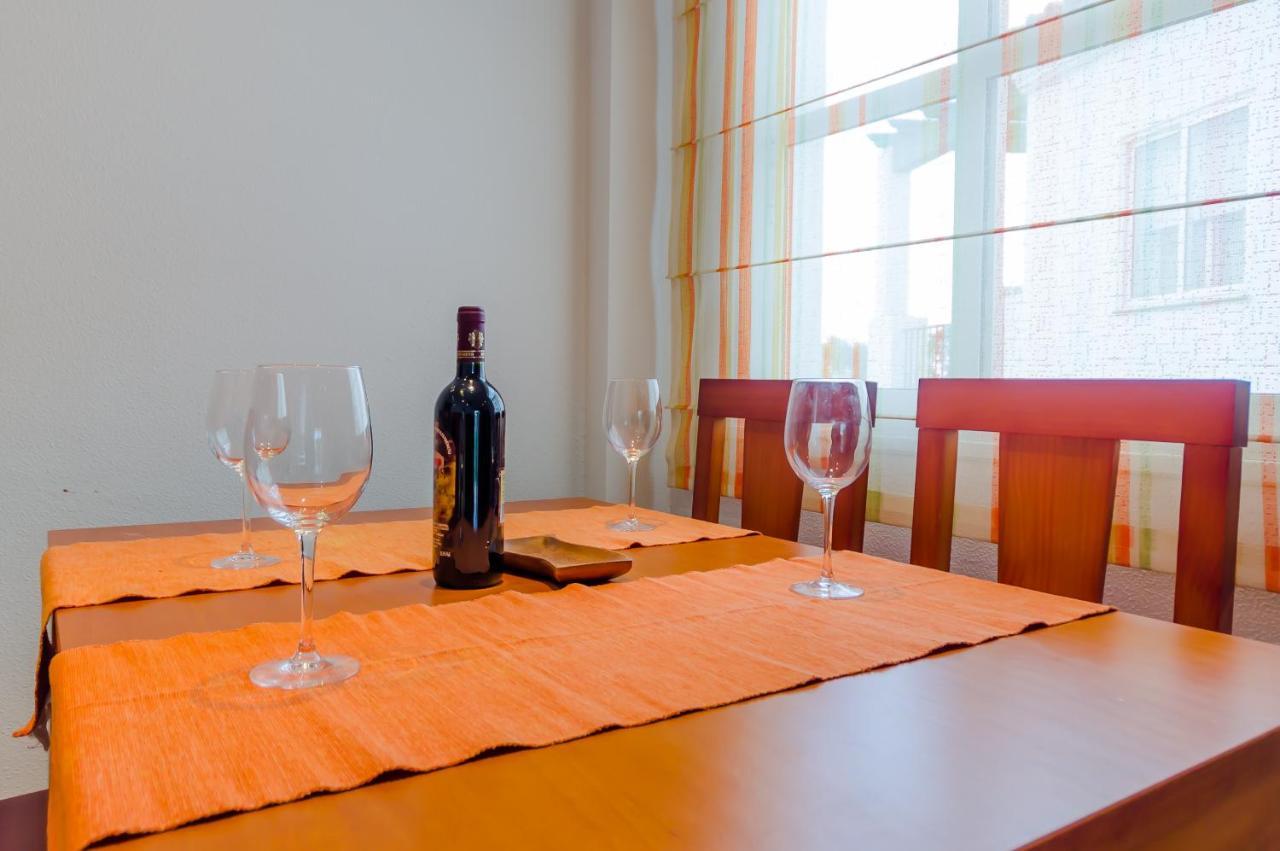 Apartamentos Rotonda Конил-де-ла-Фронтера Екстериор снимка
