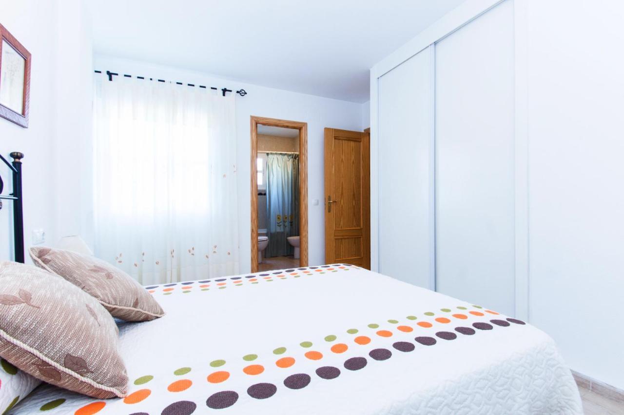 Apartamentos Rotonda Конил-де-ла-Фронтера Екстериор снимка