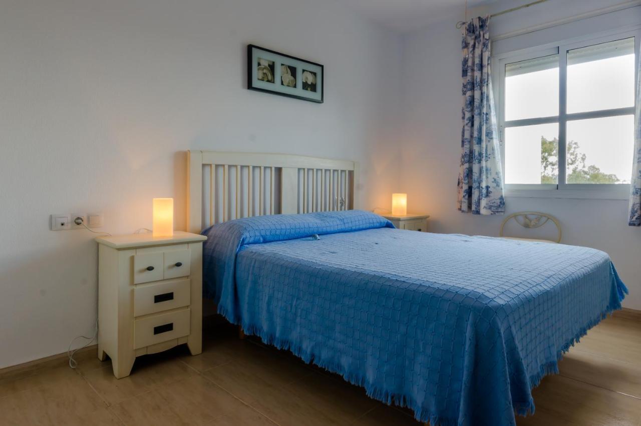 Apartamentos Rotonda Конил-де-ла-Фронтера Екстериор снимка